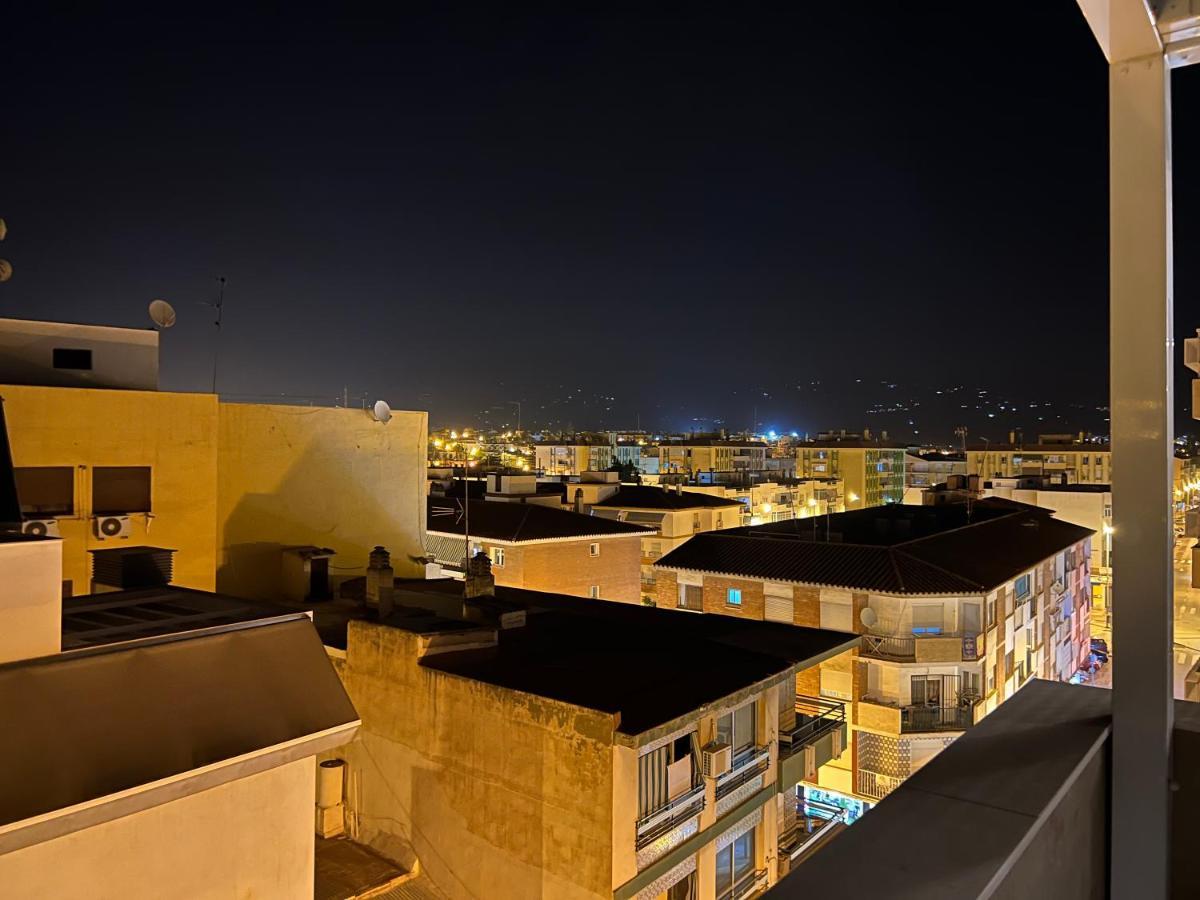 Luxury 190M2 Amplio Apartamento Moderno Con Terraza En La Azotea De 50M2 Junto A La Playa, En El Centro De Torre Del Mar, Malaga, Modern Large Apartment With 50M2 Roof Terrace By The Beach, Right In The Center Of Torre Del Mar, Malaga מראה חיצוני תמונה