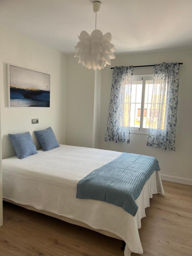 Luxury 190M2 Amplio Apartamento Moderno Con Terraza En La Azotea De 50M2 Junto A La Playa, En El Centro De Torre Del Mar, Malaga, Modern Large Apartment With 50M2 Roof Terrace By The Beach, Right In The Center Of Torre Del Mar, Malaga מראה חיצוני תמונה