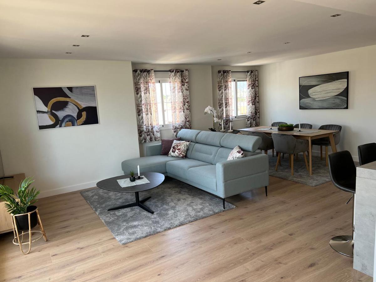Luxury 190M2 Amplio Apartamento Moderno Con Terraza En La Azotea De 50M2 Junto A La Playa, En El Centro De Torre Del Mar, Malaga, Modern Large Apartment With 50M2 Roof Terrace By The Beach, Right In The Center Of Torre Del Mar, Malaga מראה חיצוני תמונה