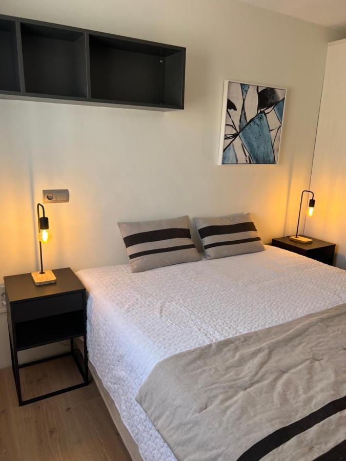 Luxury 190M2 Amplio Apartamento Moderno Con Terraza En La Azotea De 50M2 Junto A La Playa, En El Centro De Torre Del Mar, Malaga, Modern Large Apartment With 50M2 Roof Terrace By The Beach, Right In The Center Of Torre Del Mar, Malaga מראה חיצוני תמונה